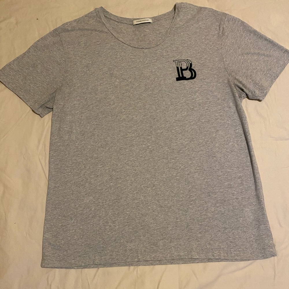 Gently used grey and black Pierre Balmain tee